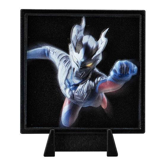 Ultraman 3D Relief Stand 4